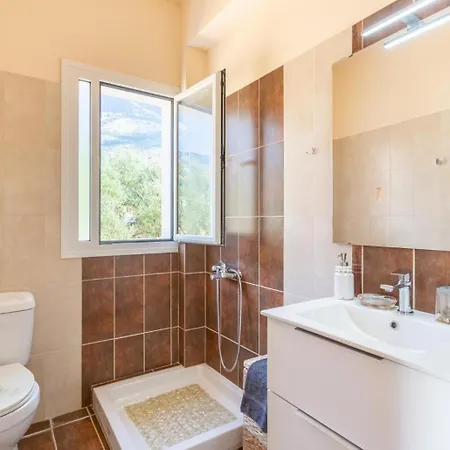 Eri וילה לואורדטה